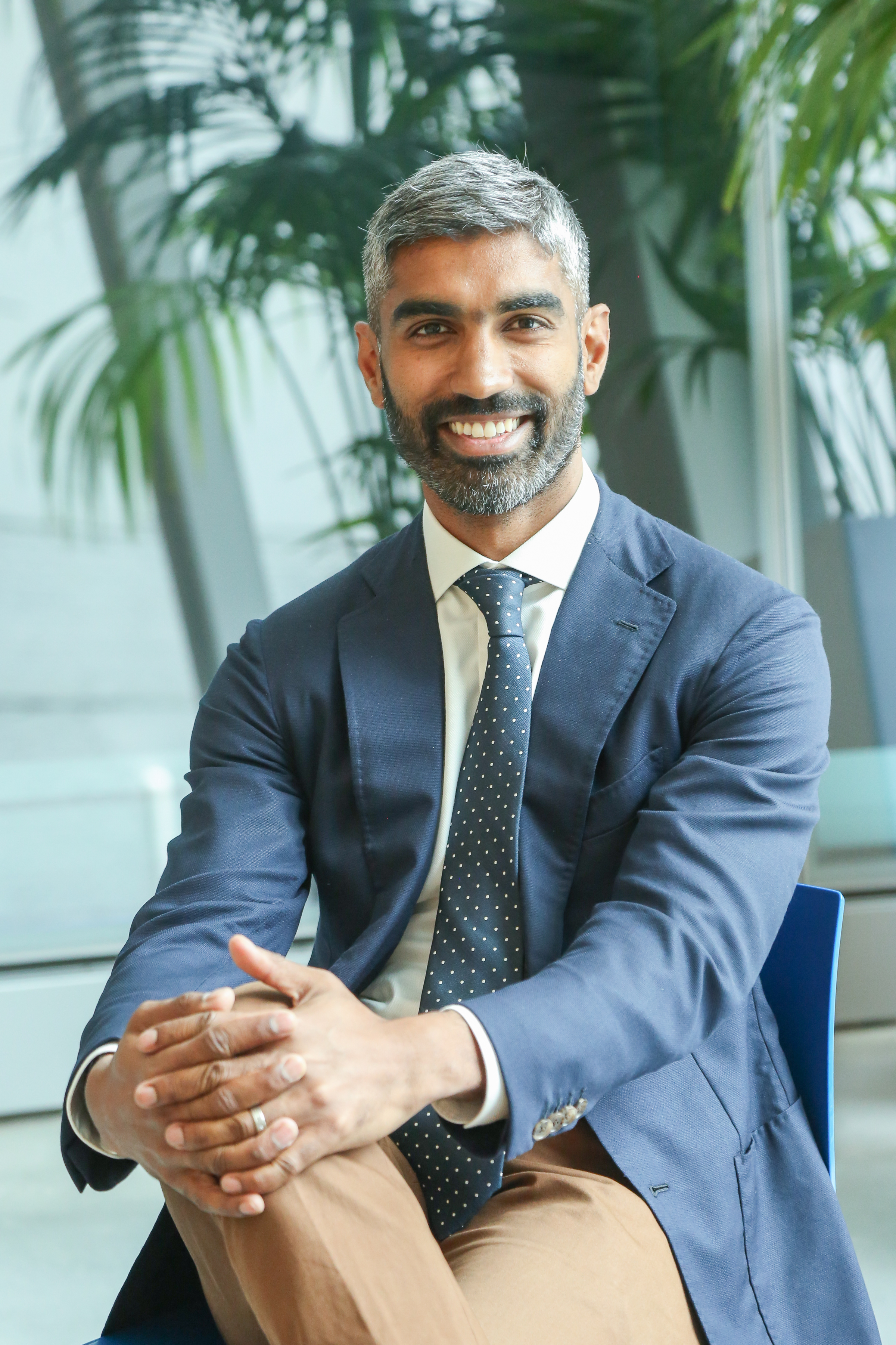 Dr Ray Boyapati